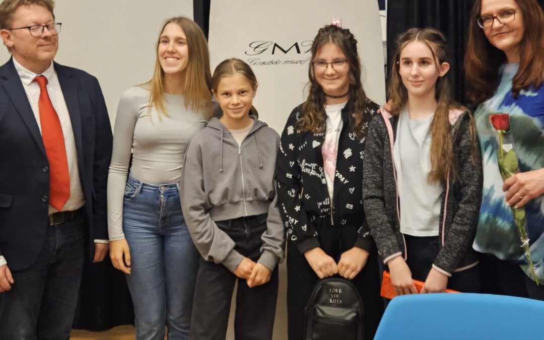 Sudjelovanje u programu svečane akademije povodom 80. obljetnice oslobođenja grada Varaždina od fašizma